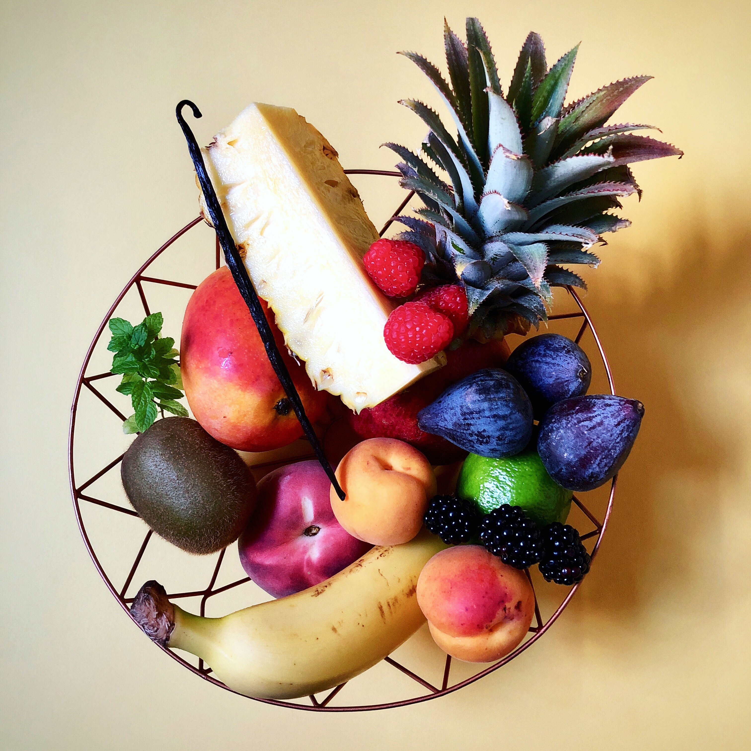 IMG 3307 - Pretty pretty fruit salad.