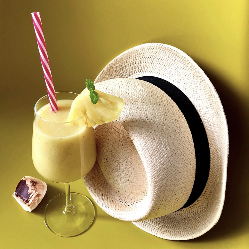 The pina colada in a healthy version, for a snack or an after work!