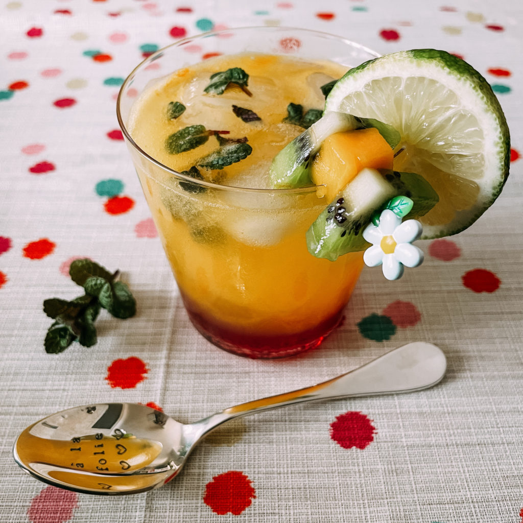 Le bien-être passe aussi par les apéros. Recette de Mojito mangue-citron vert