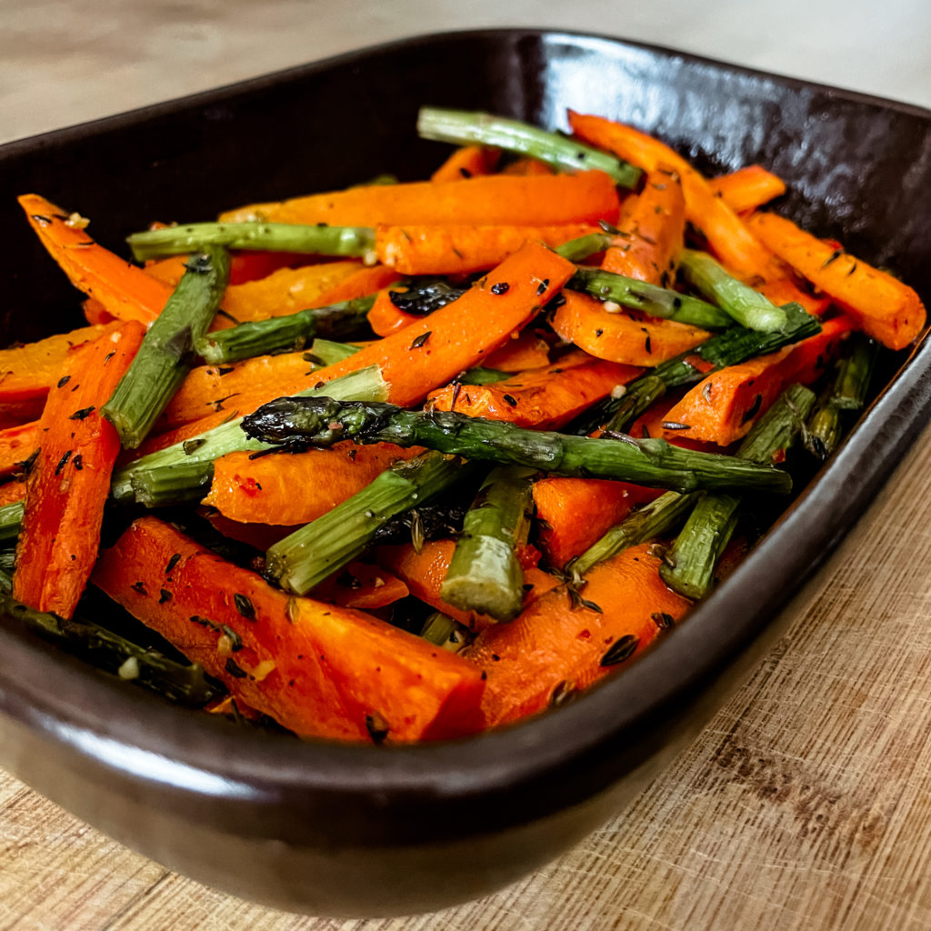 Carrots and asparagus, spring offers us wonders.
