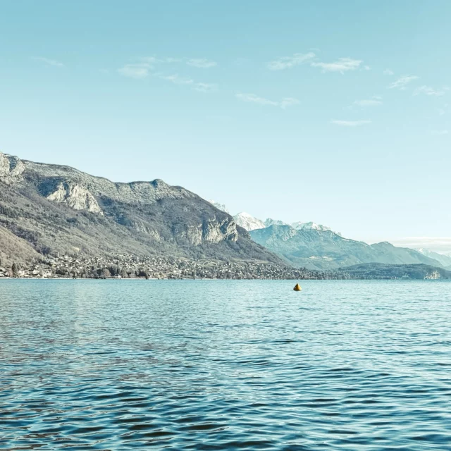Lac et montagnes 🏔️